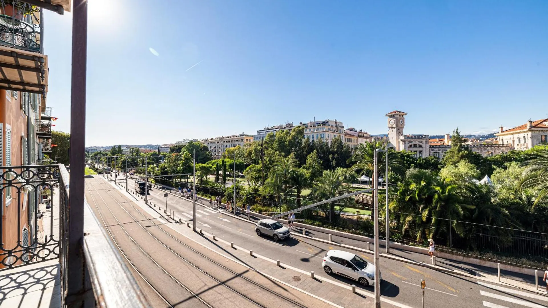 Appartement 2 Bdr Panoramic View On Gardens à Nice France